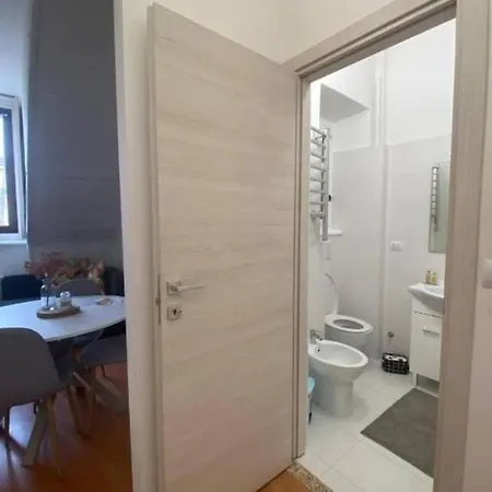 Apartment Mansardato - La Tua Casa Nel Cuore Di *