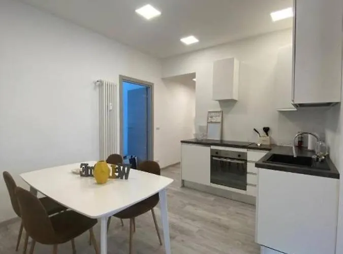 Lägenhet Mansardato - La Tua Casa Nel Cuore Di Turin